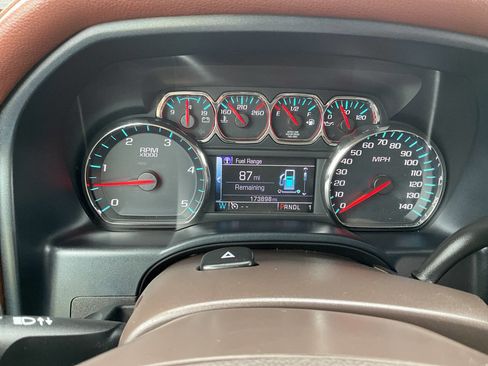 Used 2017 Chevrolet Silverado 3500 High Country w/ Duramax Plus Package image 35