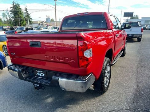 Used 2017 Toyota Tundra SR5 w/ SR5 Upgrade Package image 8
