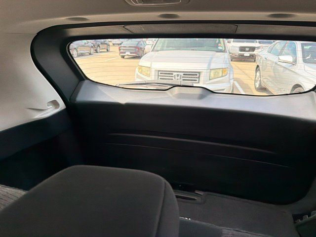 Used 2021 Nissan Rogue SV FWD image 10