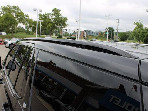 Certified 2022 Cadillac Escalade Sport Platinum AWD/4WD image 37