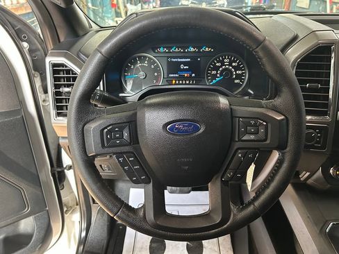 Used 2015 Ford F150 XLT w/ Equipment Group 302A Luxury AWD/4WD image 24