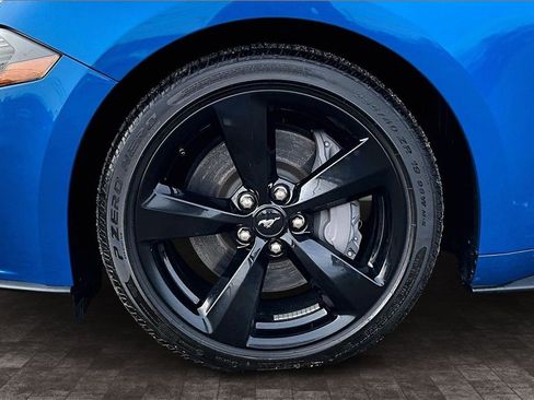 Used 2021 Ford Mustang GT w/ Black Accent Package image 34