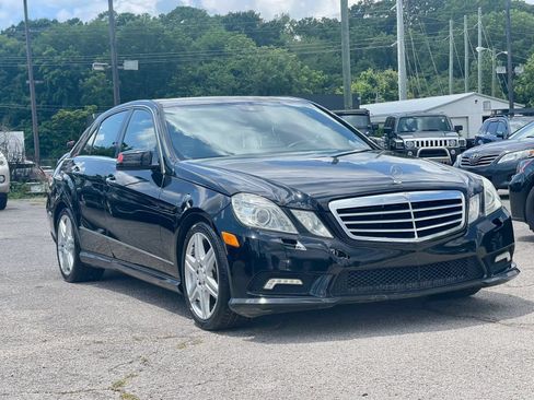 Used 2010 Mercedes-Benz E 350 Sedan image 2