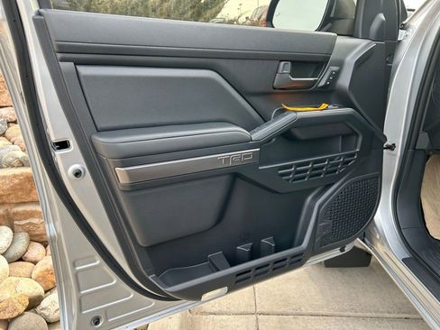 Used 2026 Toyota Sequoia Platinum image 10