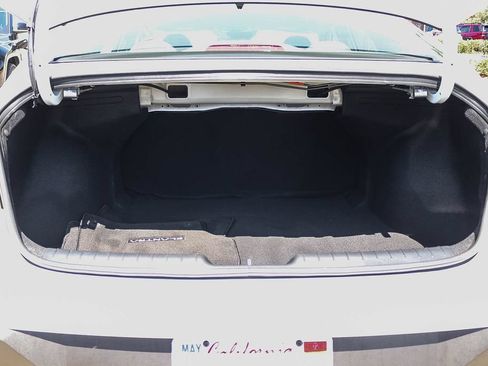 Used 2025 Hyundai Elantra Hybrid FWD image 26