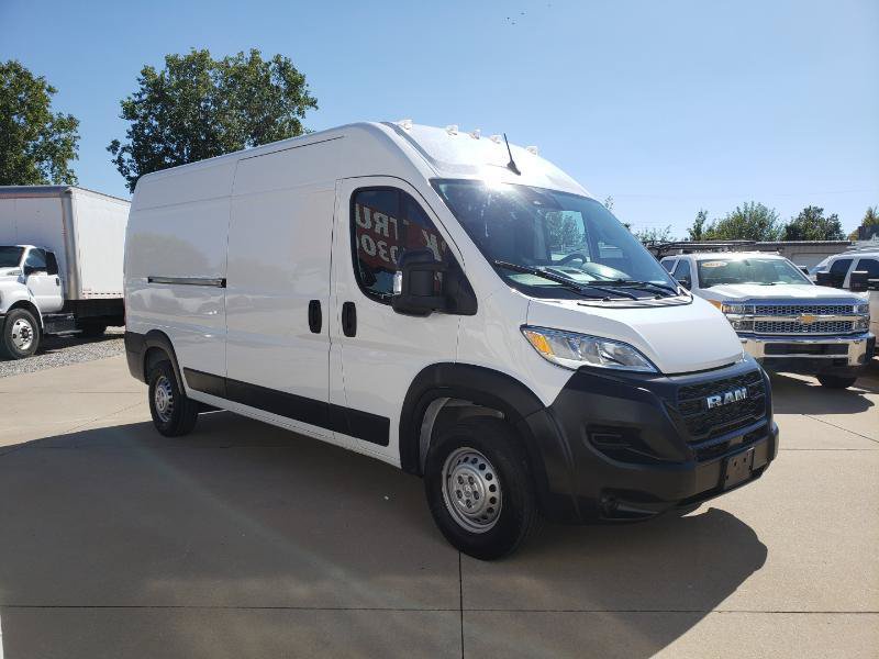 Used 2023 RAM ProMaster 2500 w/ Premium Convenience Group (B) FWD image 5