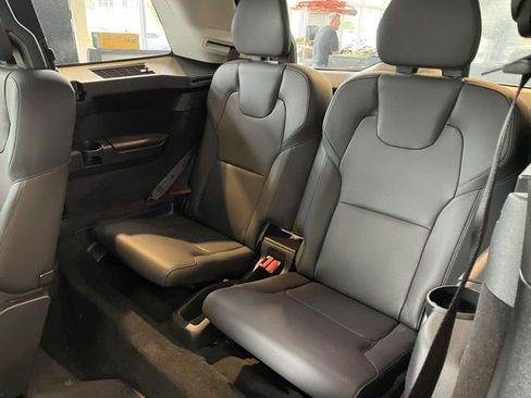 Used 2024 Volvo XC90 T8 Plus AWD/4WD image 18