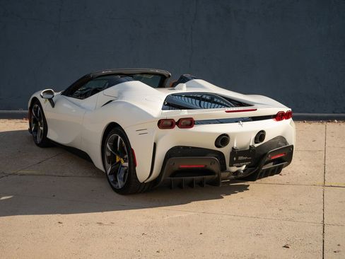 Certified 2024 Ferrari SF90 Spider image 2