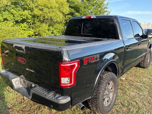 Used 2015 Ford F150 XLT w/ Equipment Group 302A Luxury AWD/4WD image 11
