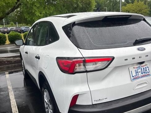 Used 2021 Ford Escape S AWD/4WD image 6