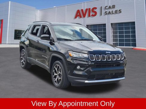 Used 2025 Jeep Compass Limited AWD/4WD image 3