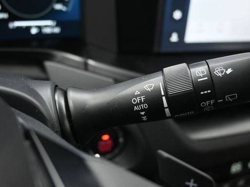 New 2026 Subaru Outback Limited AWD/4WD image 37