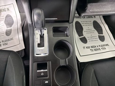 Used 2016 Subaru Legacy 2.5i Premium image 16