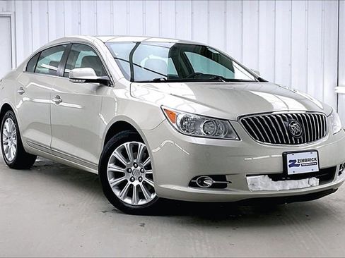 Used 2013 Buick LaCrosse Premium image 1