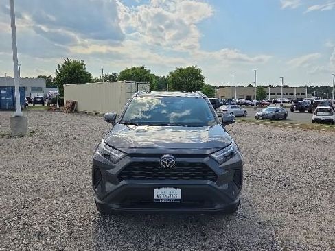 Used 2025 Toyota RAV4 XLE w/ Convenience Package AWD/4WD image 8