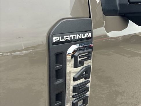 Used 2026 Ford F450 Platinum image 9