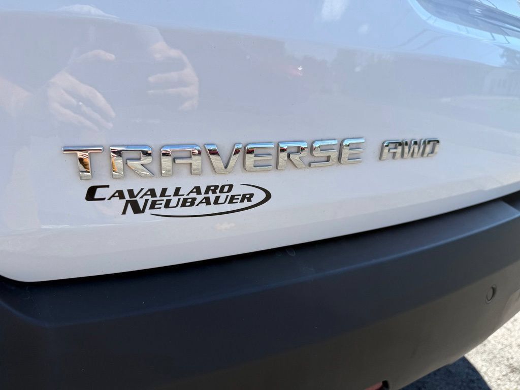 Used 2021 Chevrolet Traverse LT AWD/4WD image 27