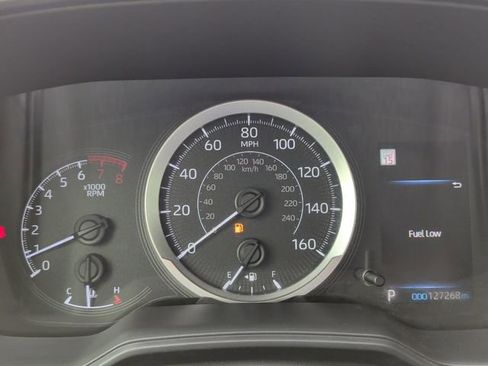 Used 2020 Toyota Corolla LE FWD image 19