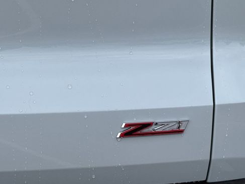 New 2026 Chevrolet Traverse Z71 w/ Enhanced Driving Package AWD/4WD image 27
