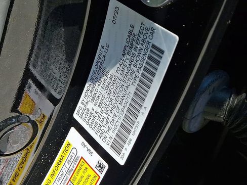 Certified 2023 Honda Accord EX image 27