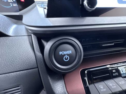 New 2026 Toyota Prius Plug-In Hybrid image 17