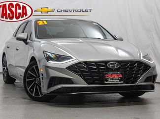 Used 2021 Hyundai Sonata Limited w/ Preferred Accessory Package FWD video 1