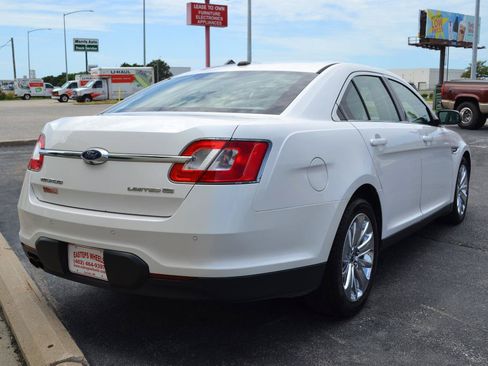 Used 2010 Ford Taurus Limited AWD/4WD image 10