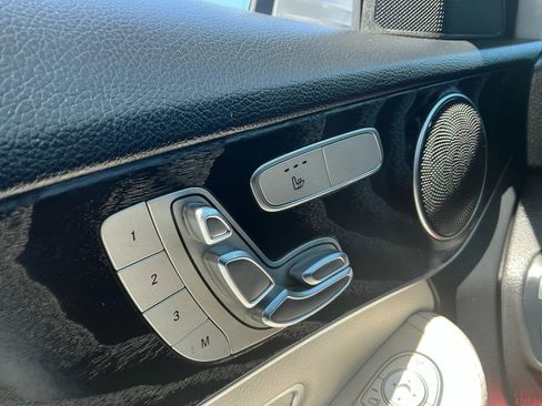 Used 2017 Mercedes-Benz C 300 Sedan image 31