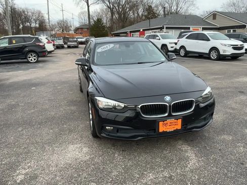 Used 2017 BMW 320i Sedan image 3