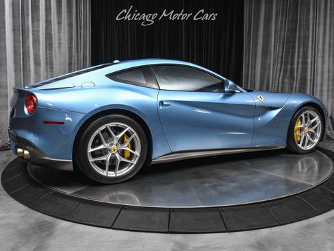 Used 2017 Ferrari F12 Berlinetta RWD image 5