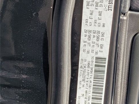 Certified 2018 Jeep Grand Cherokee Altitude image 38