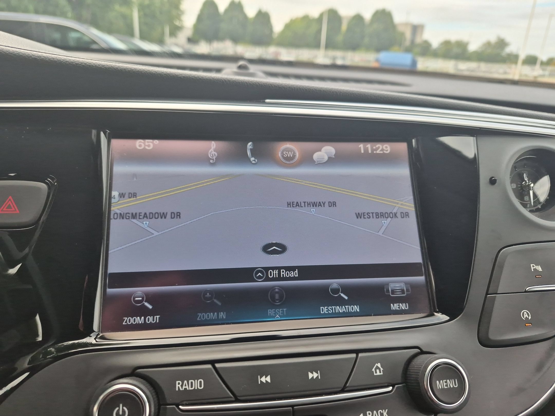 Used 2020 Buick Envision Essence FWD image 19