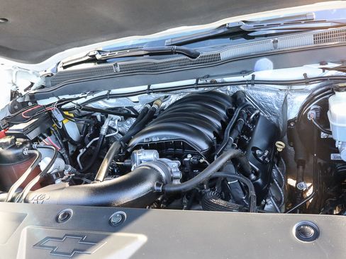 Used 2014 Chevrolet Silverado 1500 High Country w/ High Country Premium Package image 23