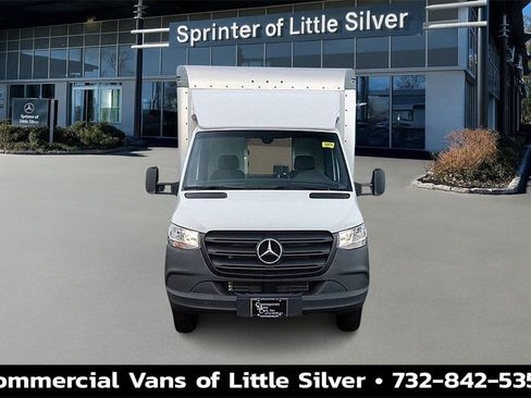 New 2024 Mercedes-Benz Sprinter 4500 image 1