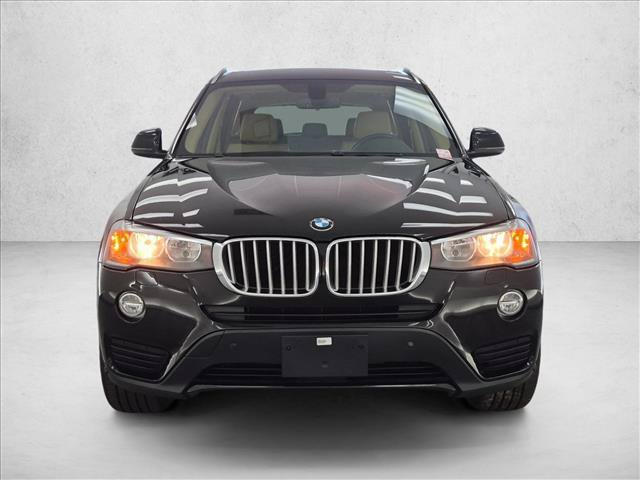 Used 2017 BMW X3 xDrive28i AWD/4WD image 2