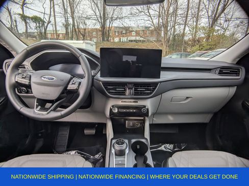 Used 2023 Ford Escape SE w/ PHEV Premium Package image 18