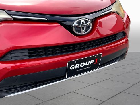 Used 2016 Toyota RAV4 XLE FWD image 30