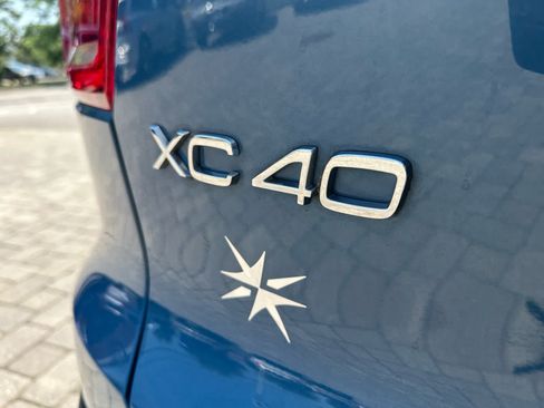 Used 2023 Volvo XC40 B5 Plus w/ Protection Package Premier AWD/4WD image 31