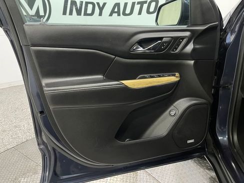 Used 2018 GMC Acadia Denali image 15