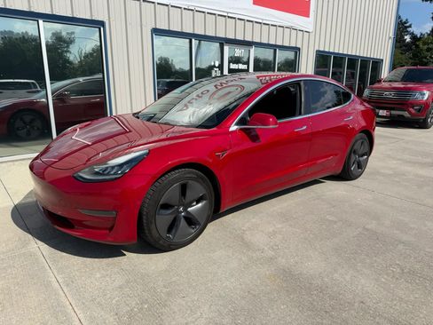 Used 2018 Tesla Model 3 Long Range RWD image 3