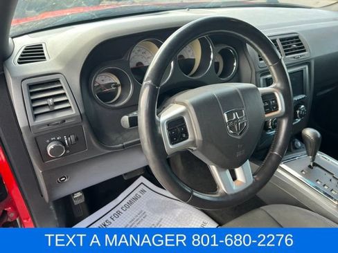 Used 2014 Dodge Challenger SXT RWD image 16