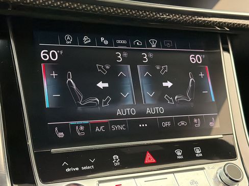 Used 2024 Audi SQ7 Prestige AWD/4WD image 22