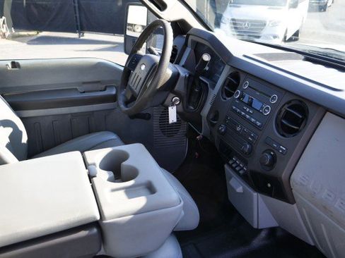 Used 2015 Ford F550 2WD SuperCab Super Duty image 27