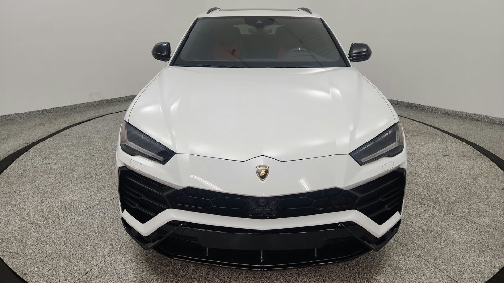 Used 2020 Lamborghini Urus AWD/4WD image 9