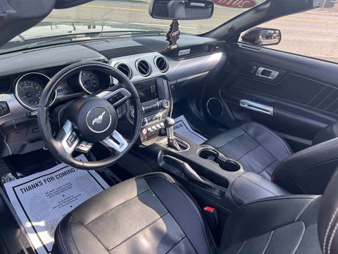 Used 2018 Ford Mustang GT Premium RWD image 8