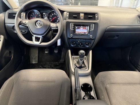 Used 2016 Volkswagen Jetta S FWD image 10