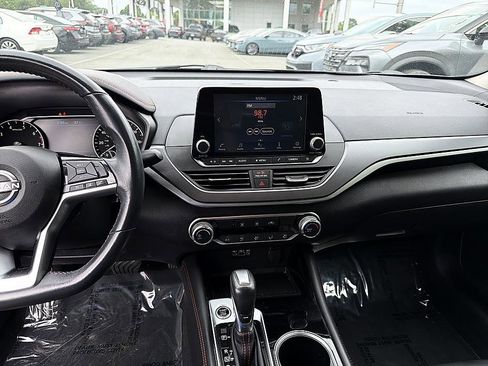 Certified 2024 Nissan Altima 2.5 SR FWD image 16