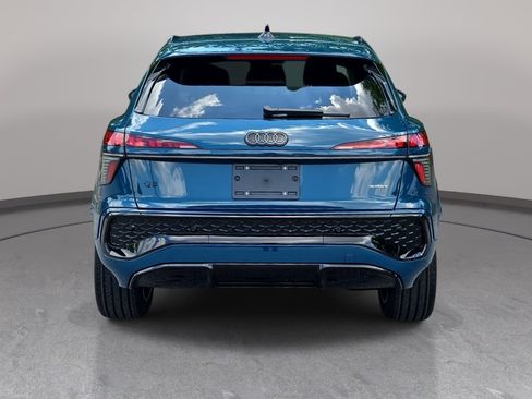 New 2026 Audi Q3 quattro 2.0T AWD/4WD image 8