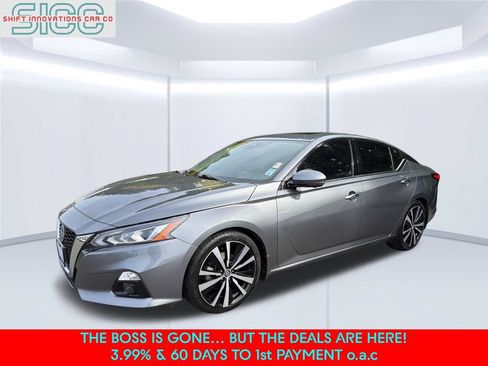 Used 2020 Nissan Altima 2.0 Platinum FWD image 1