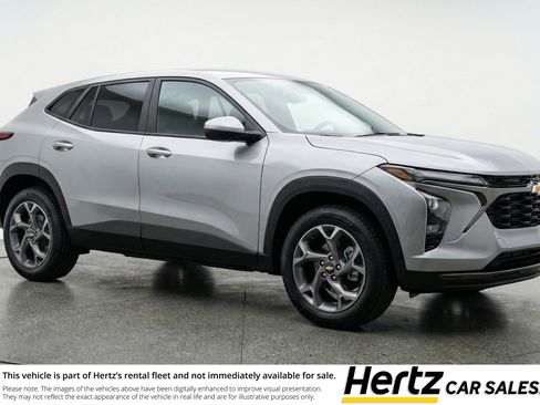 Used 2025 Chevrolet Trax LT w/ LT Convenience Package FWD image 1